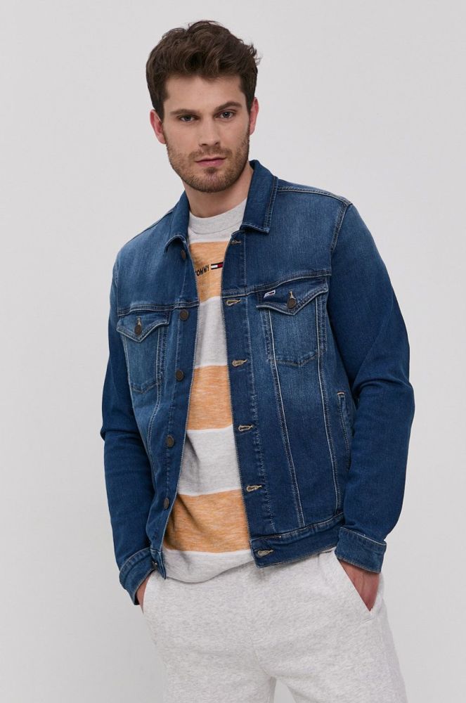 Джинсова куртка Tommy Jeans чоловіча перехідна колір блакитний (1502058)