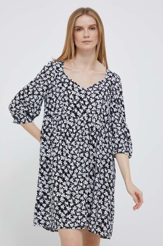 Сукня United Colors of Benetton колір білий mini oversize