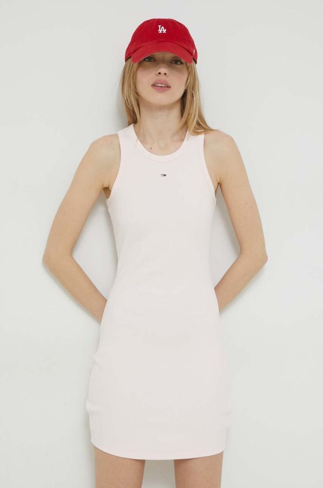 Сукня Tommy Jeans колір рожевий mini облягаюча (2980418)